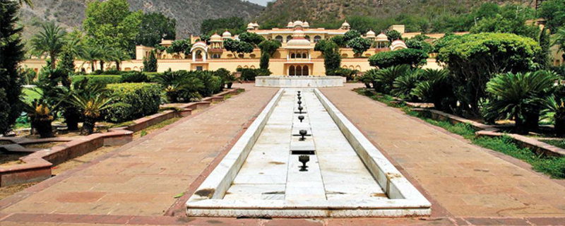 Sisodia Rani ka Bagh 